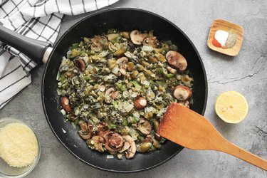 Cook oysters and mushrooms