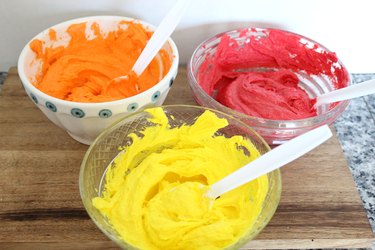 dyed frosting