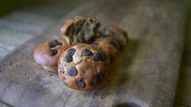 Peanut butter banana blender muffins topped with chocolate chips