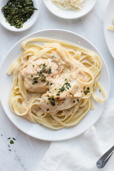 chicken alfredo