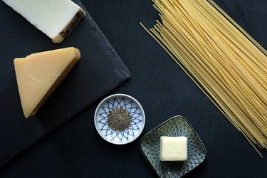 Cacio e Pepe Recipe | eHow