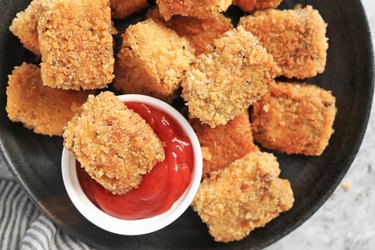 homemade crispy vegan tofu nuggets