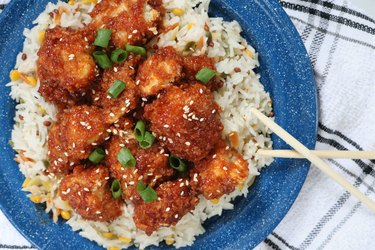 Vegan general tso\'s cauliflower