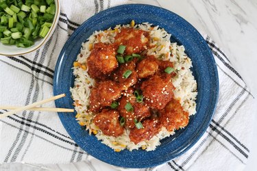 Vegan general tso\'s cauliflower