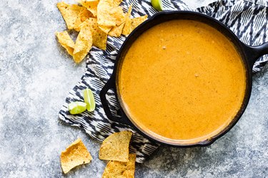 How to Make Chili\'s Queso Dip