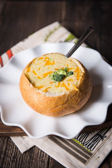 How to Make Panera\'s Broccoli Cheddar Soup