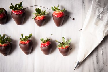 How to Make Chocolate Covered Strawberry Footballs