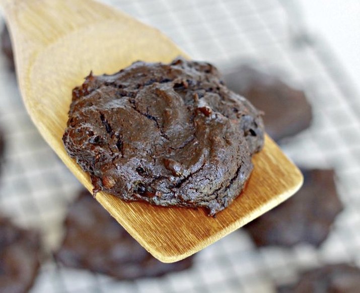 double chocolate avocado cookies